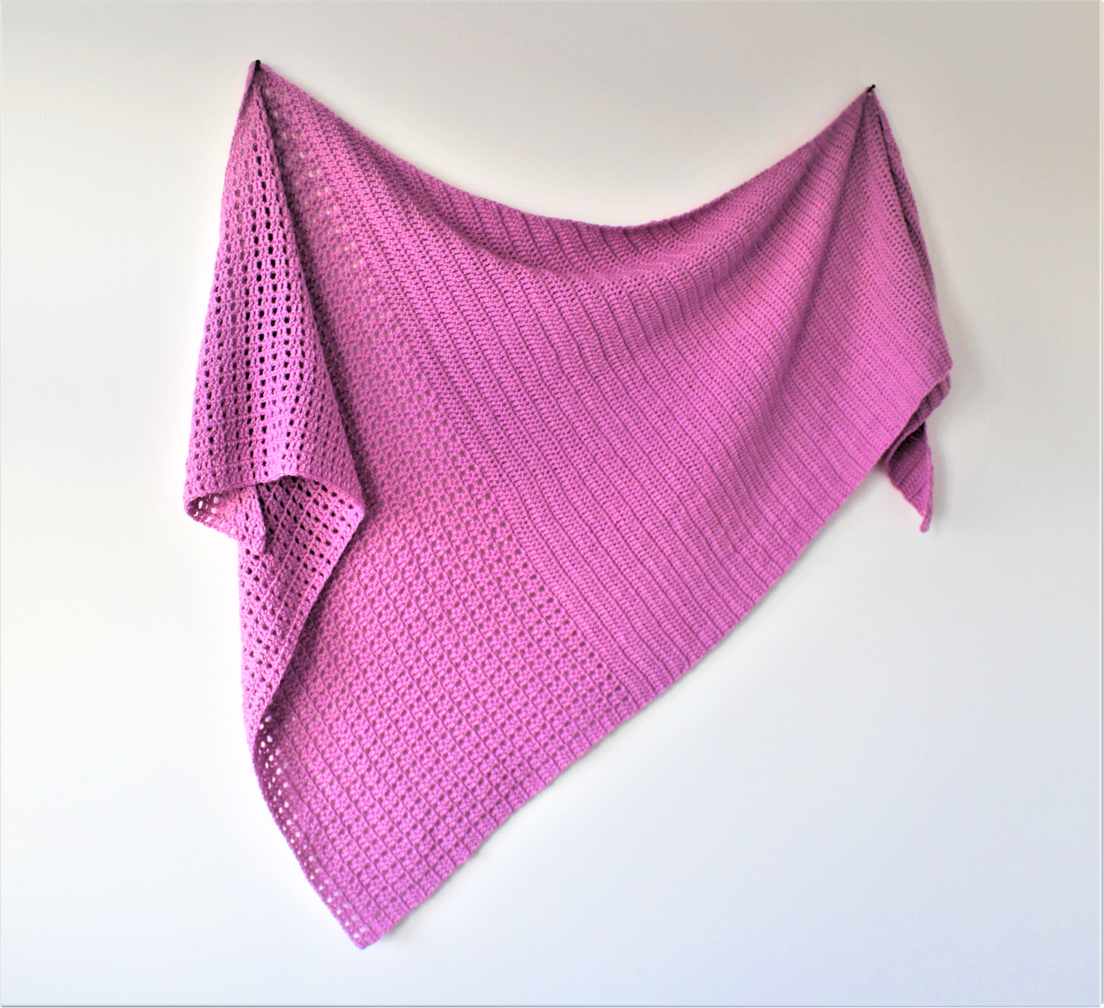 Different angle of the shawl