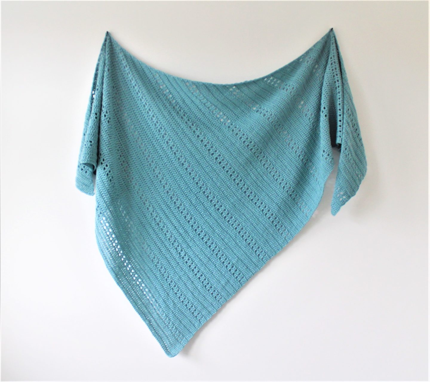 clear picture of the orla shawl