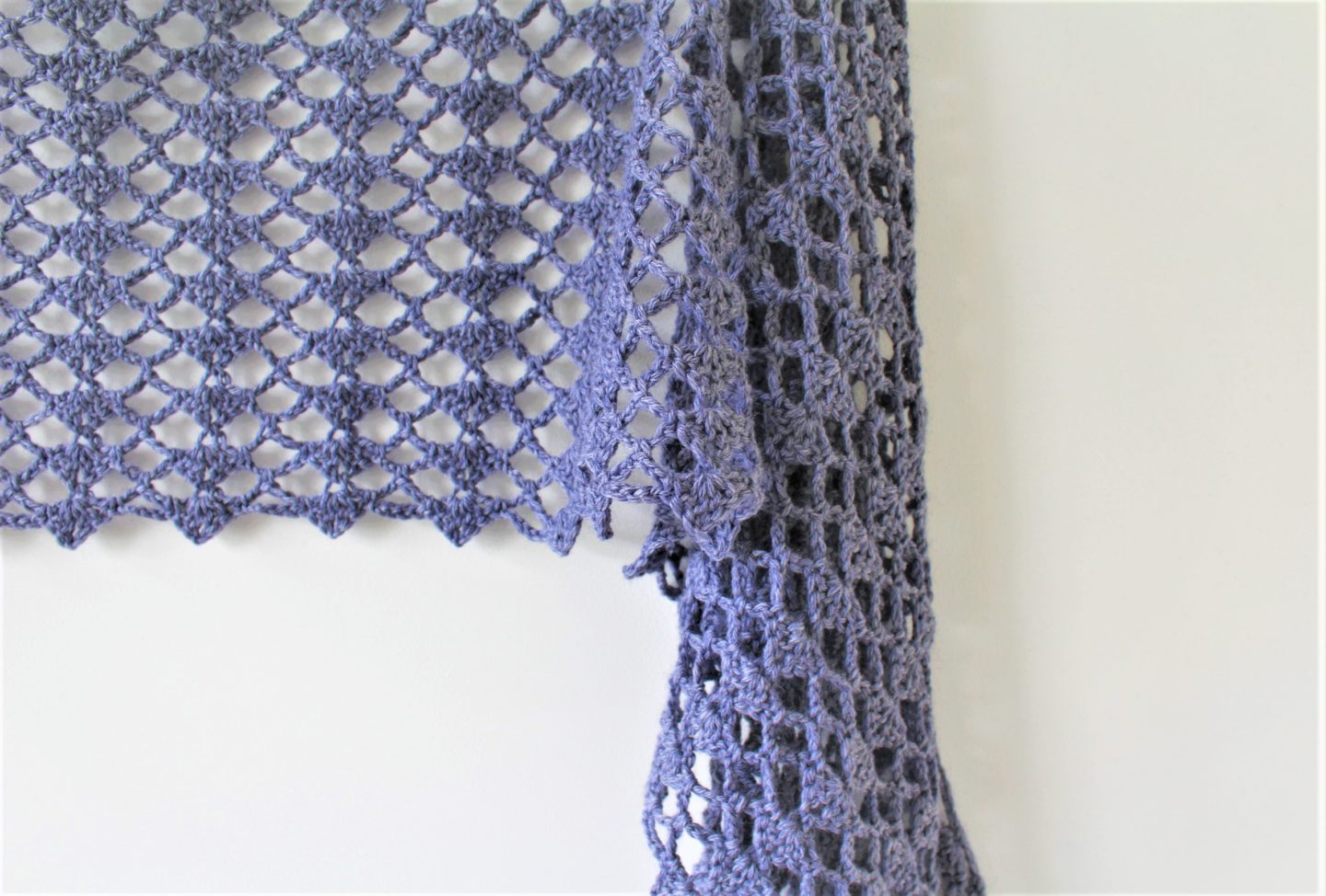 Close up of the shawl pattern