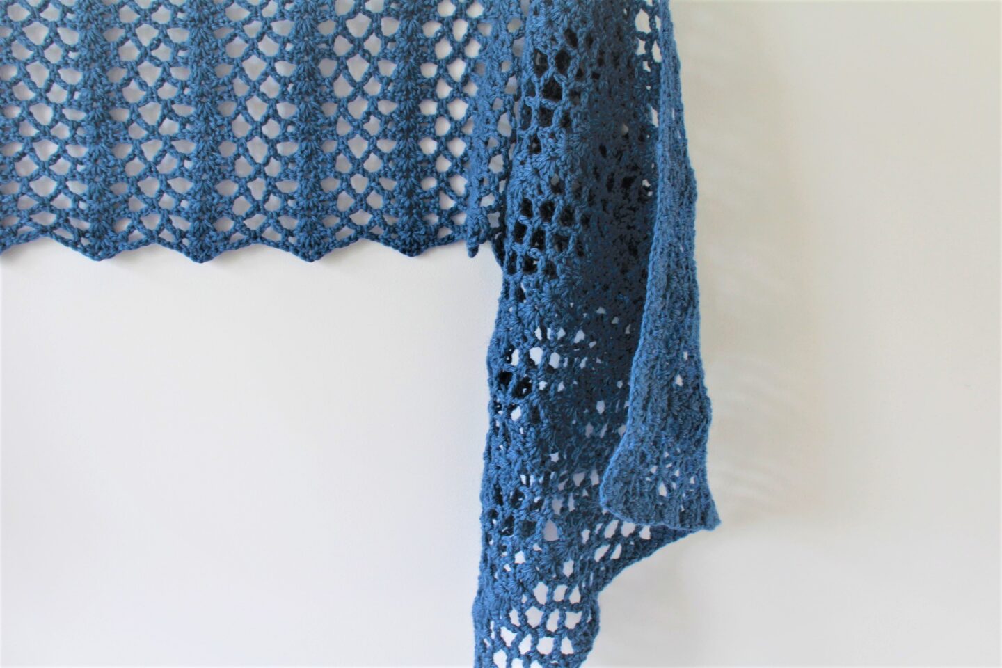 Close up of the lace shawl pattern