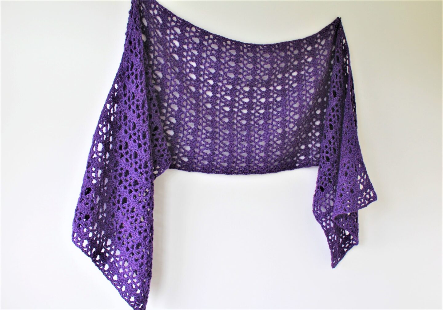 Different angle of the Alice Shawl