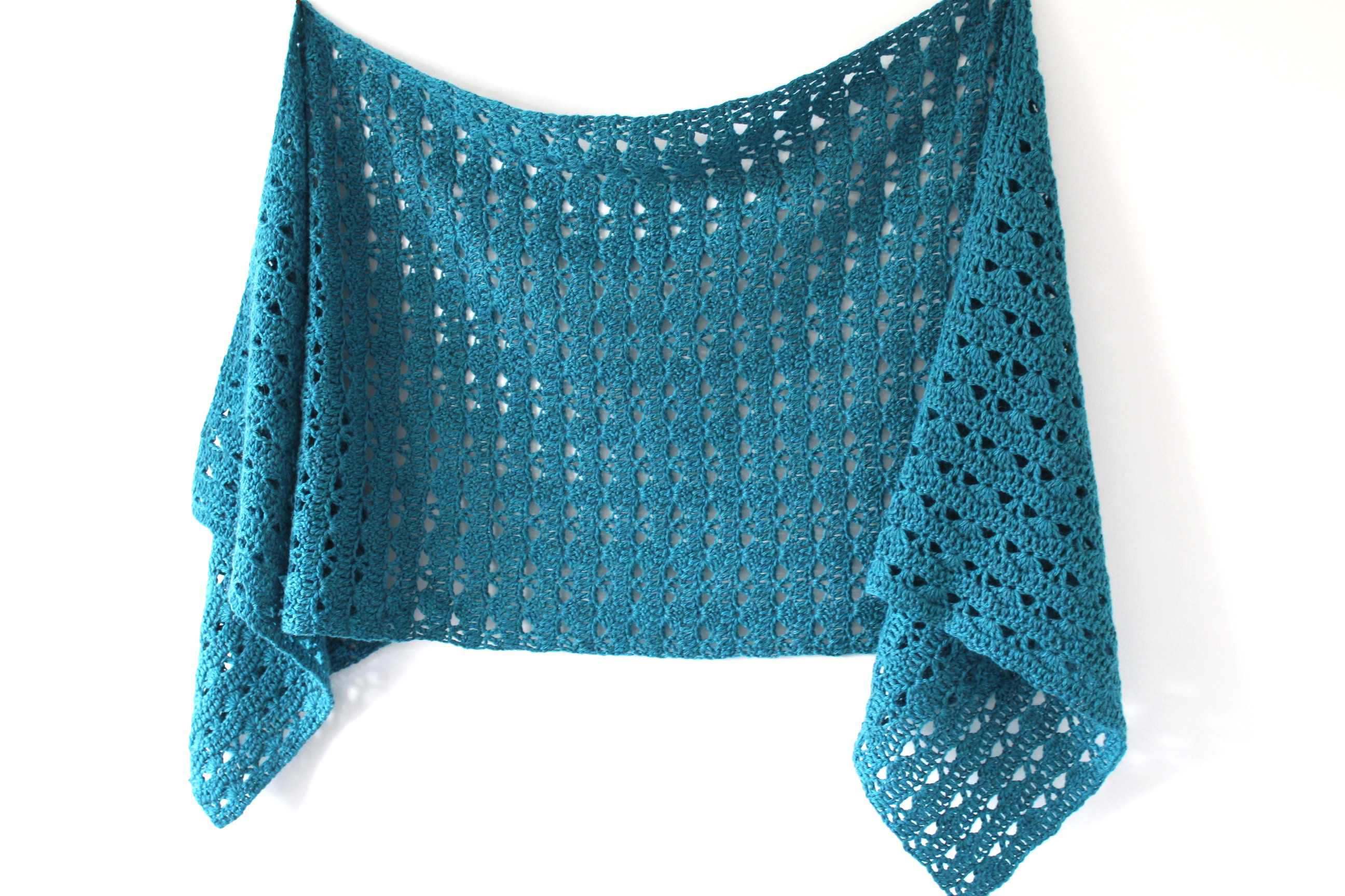 Free Crochet Pattern - Quinley Sideways Shawl