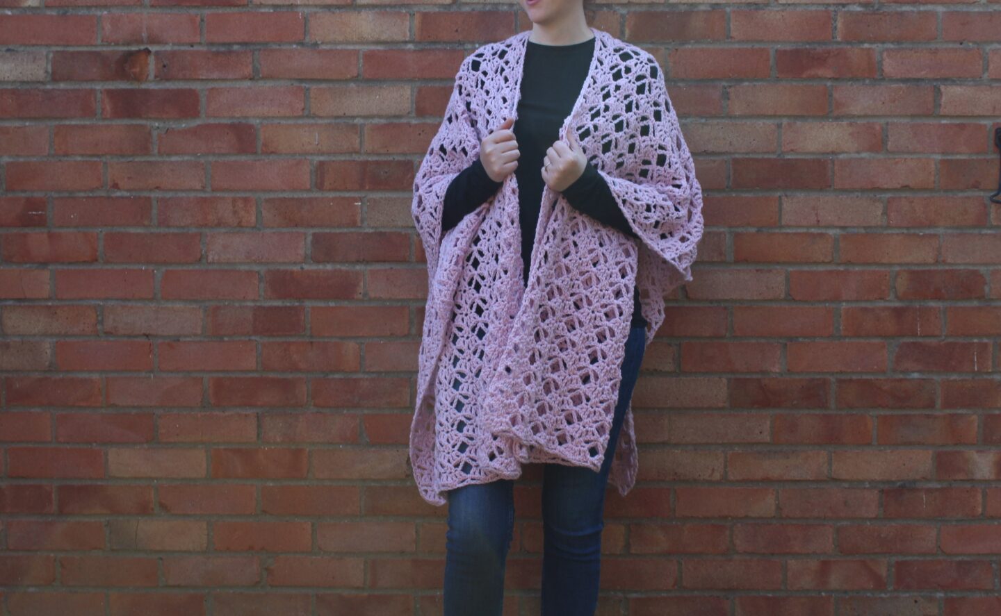 Bella Ruana - Free Crochet Pattern
