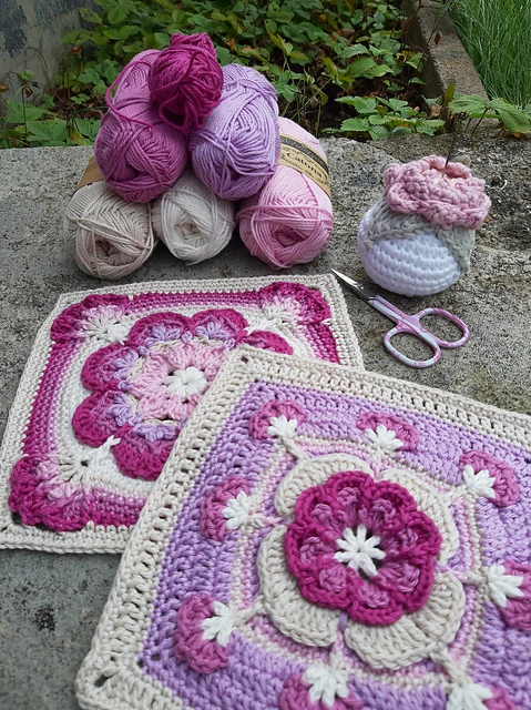 flower granny square by Lina Kittel