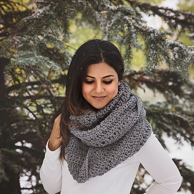 Let It Snow Infinity Scarf