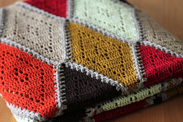 crochet blanket filet by Kirsten Ballering