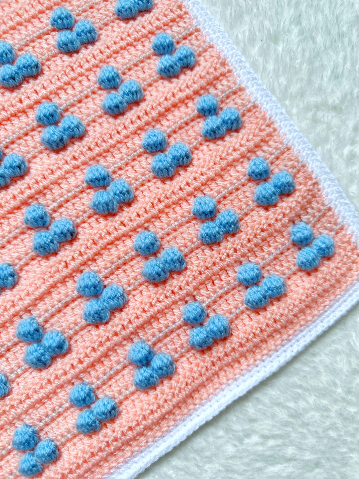 Blossoming Bobble Blanket - Free Crochet Pattern