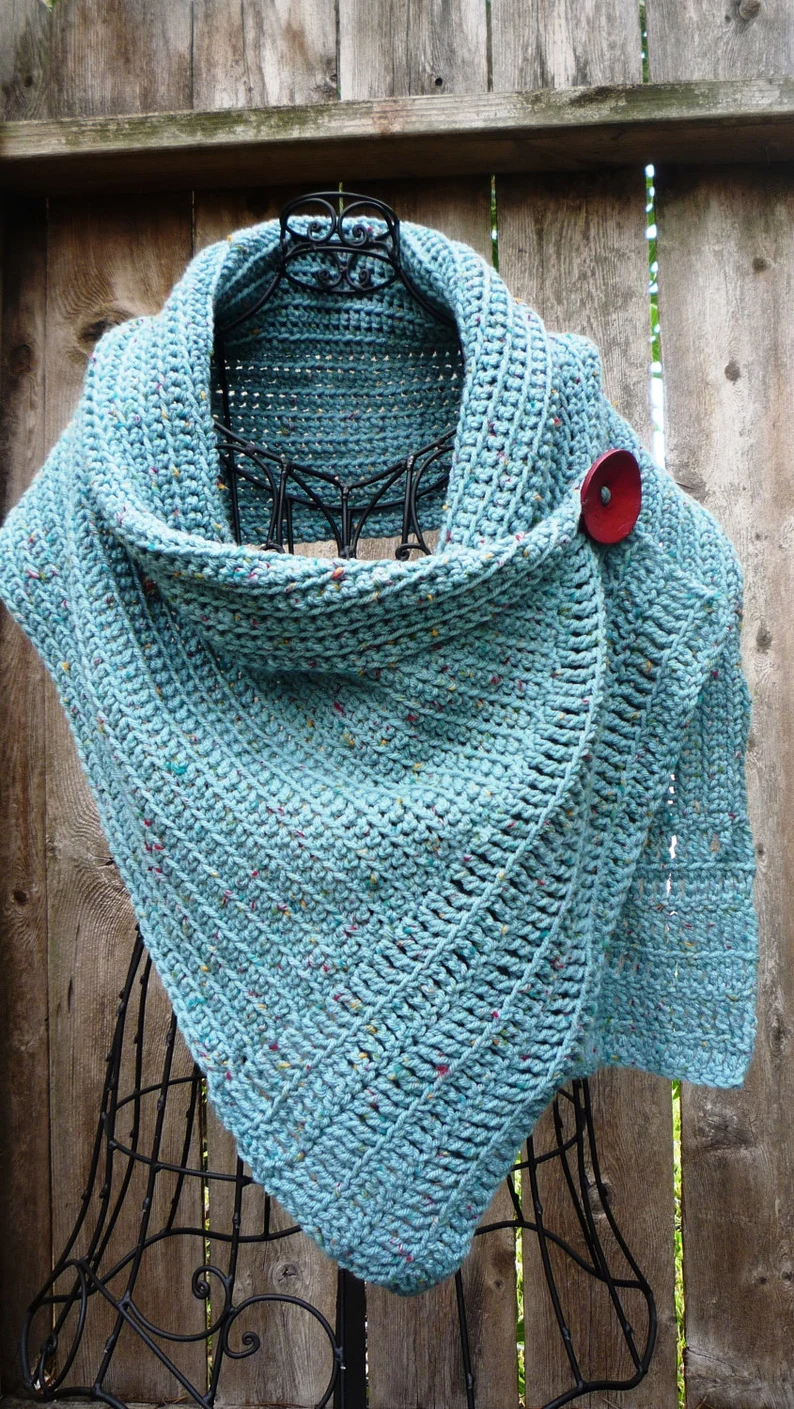 buttoned crocheted wrap