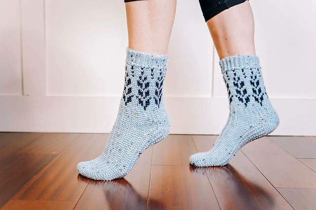 Toe-taly Adorable Crochet Sock Patterns - Crochet 365 Knit Too